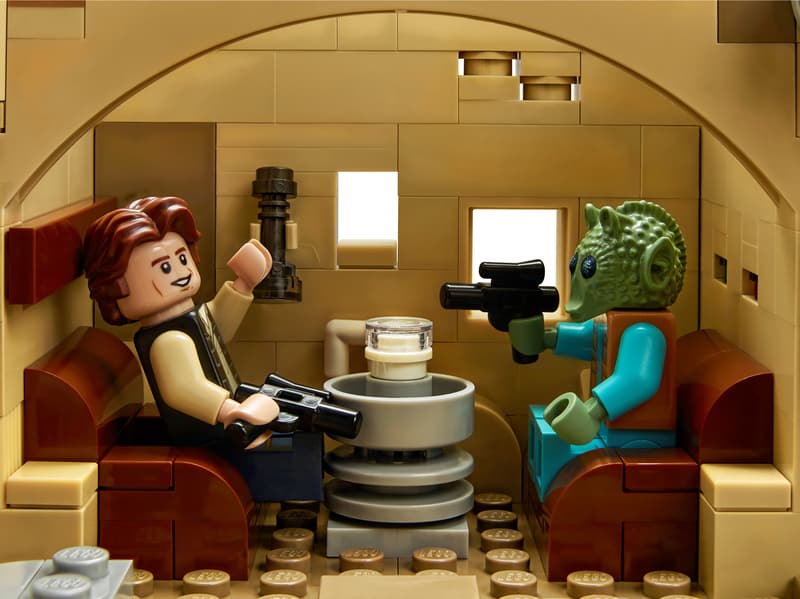 Mos Eisley Cantina (3187+pcs)